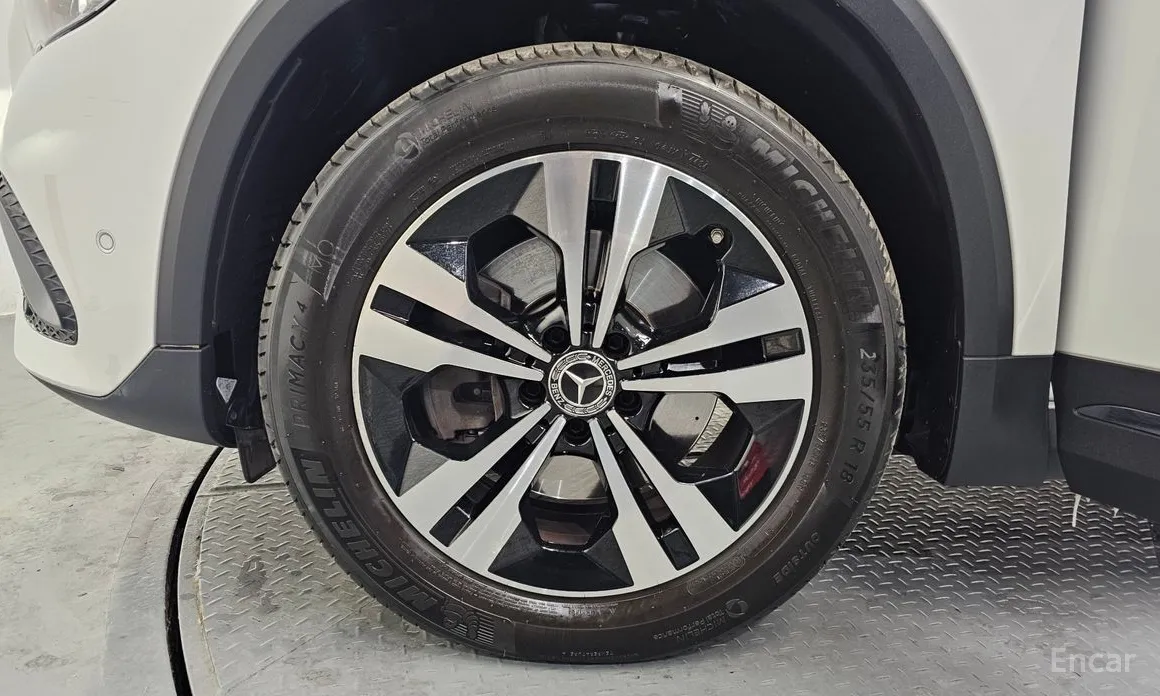 Mercedes-Benz GLA-Class 2020 GLA220