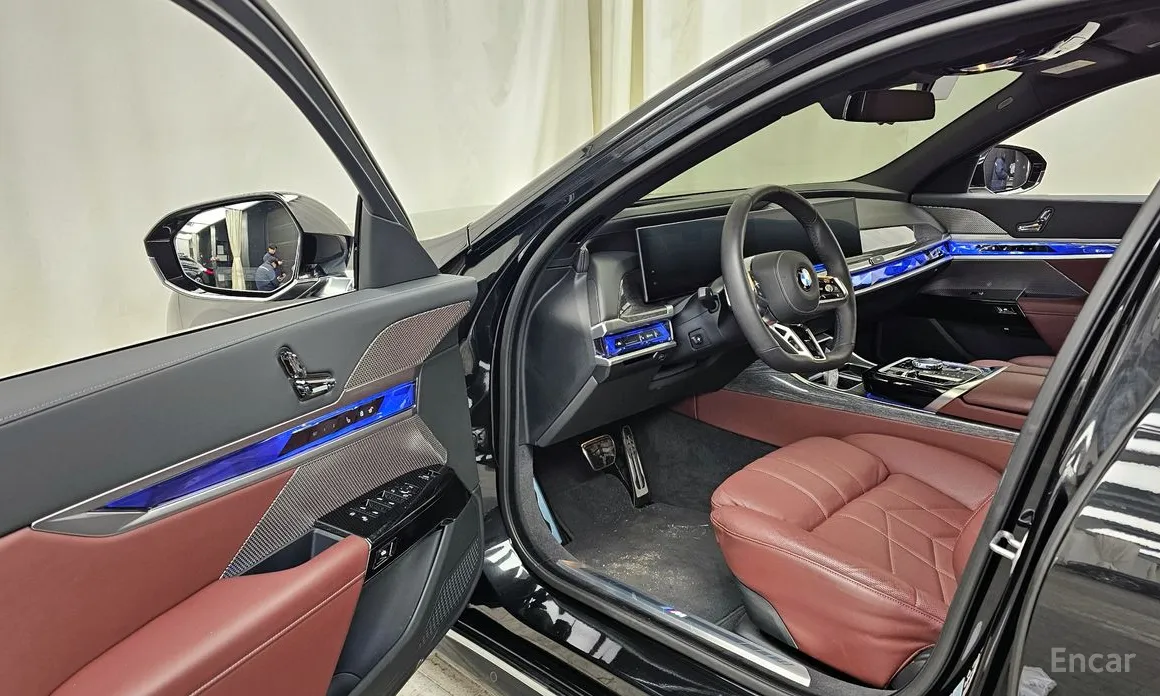 BMW 7 Series 2022 740d xDrive M Sport