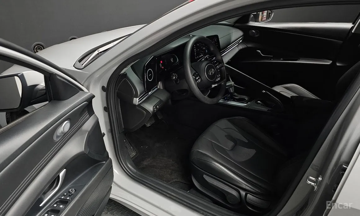 Hyundai Avante 2023 1.6