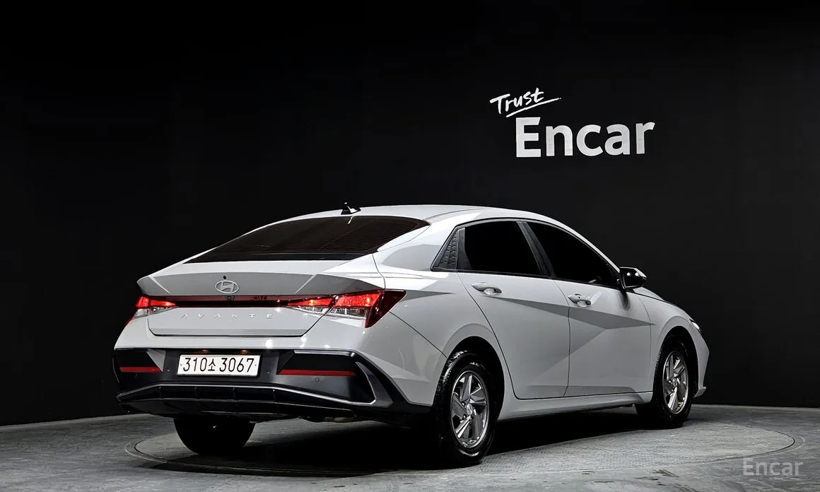 Hyundai Avante 2023 1.6