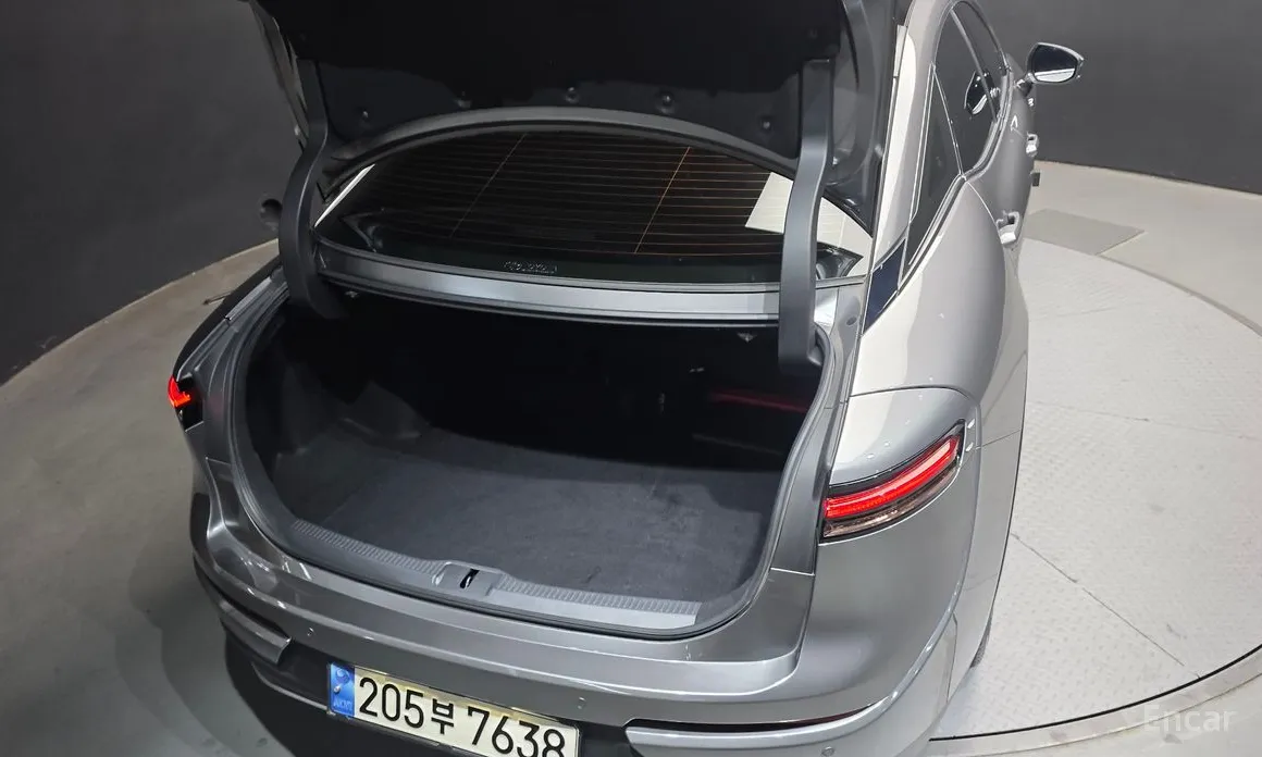 Toyota Crown 2023 2.5 4WD Hybrid