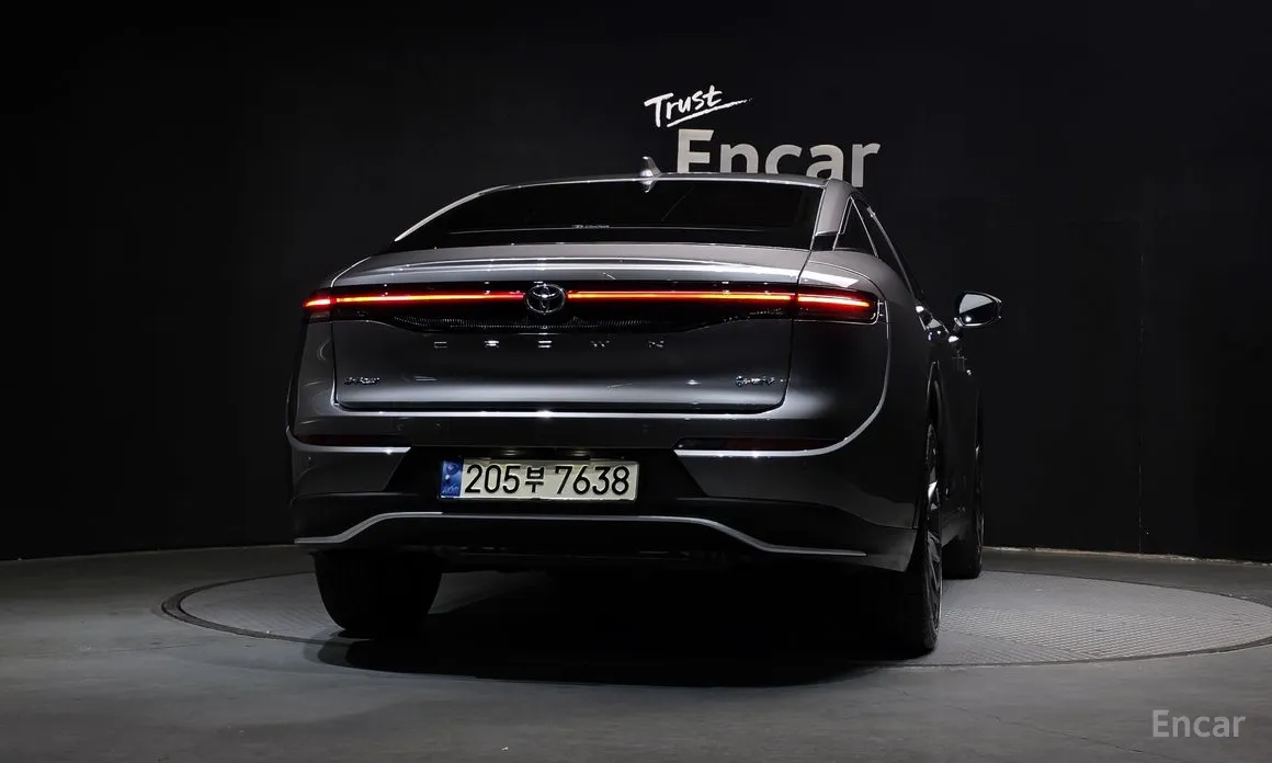 Toyota Crown 2023 2.5 4WD Hybrid