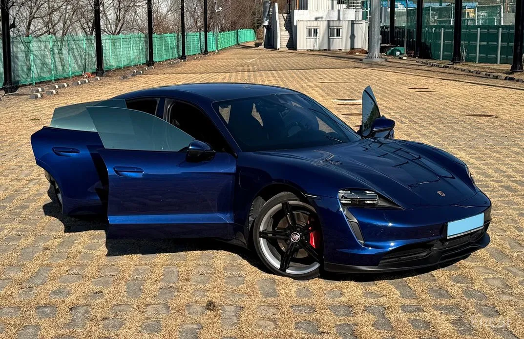 Porsche Taycan 2020 4S