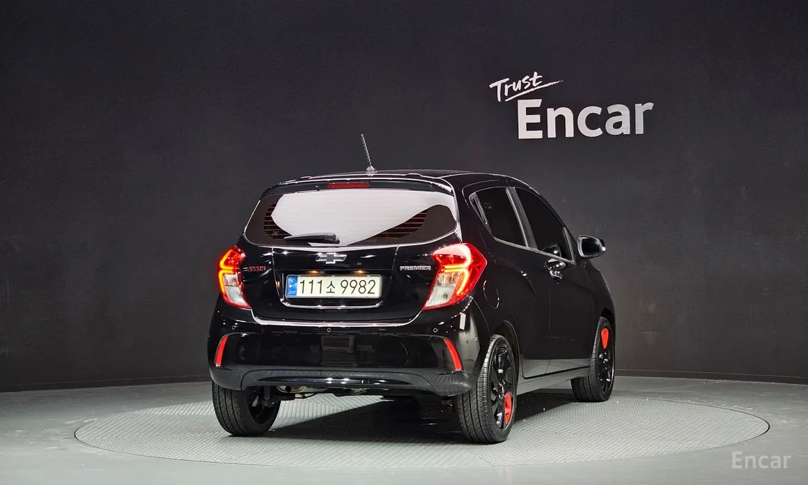 Chevrolet Spark 2018 Red Pick Edition