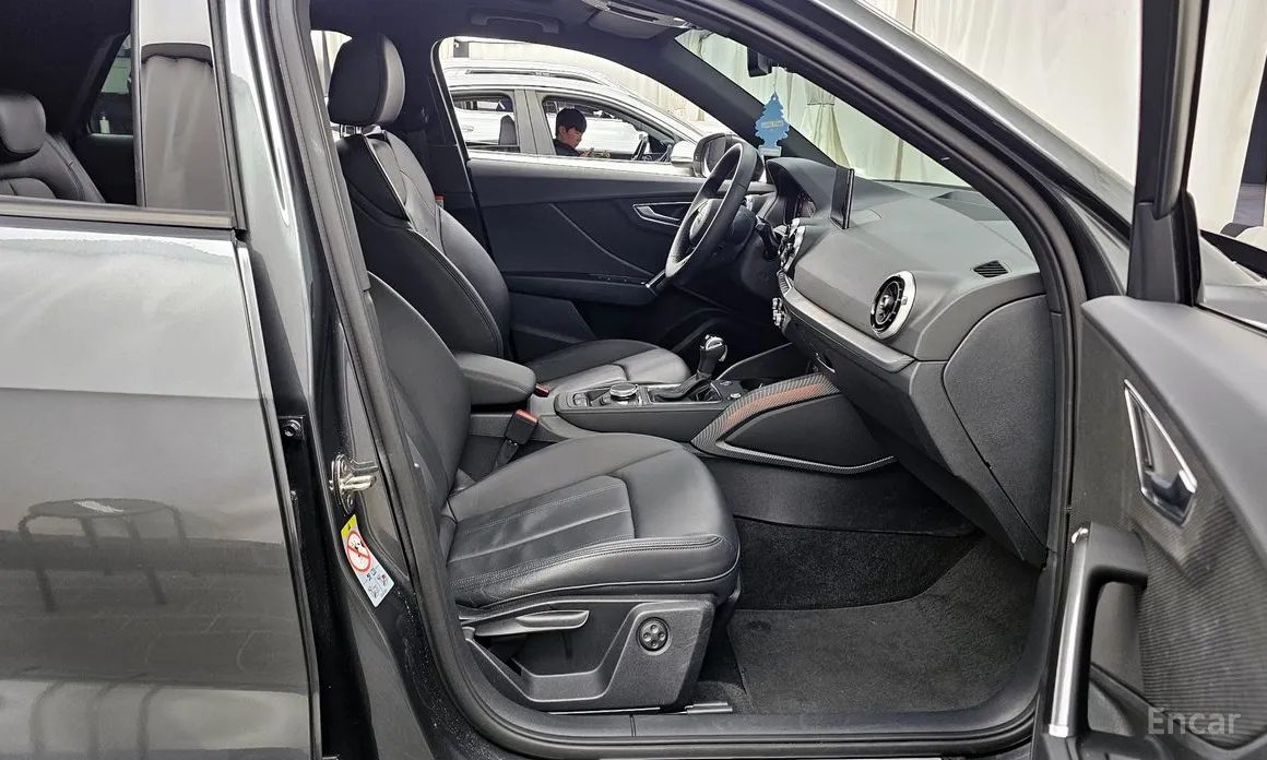 Audi Q2 2017 35 TDI Premium