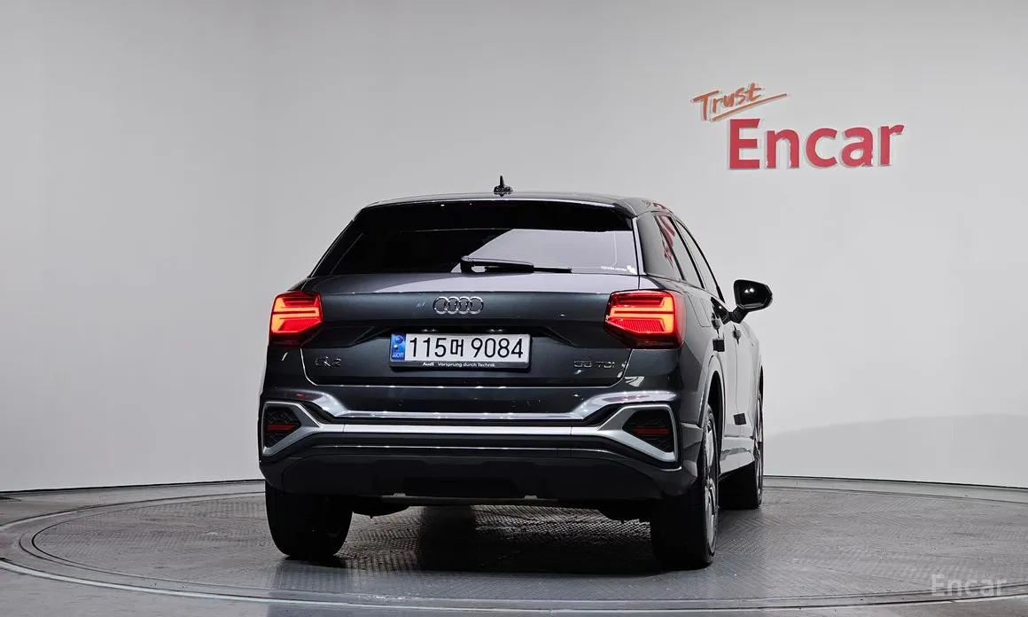 Audi Q2 2017 35 TDI Premium