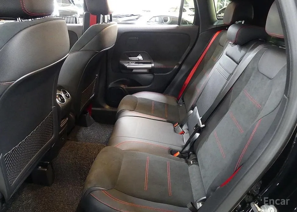 Mercedes-Benz GLA-Class 2020 GLA45 AMG 4MATIC+