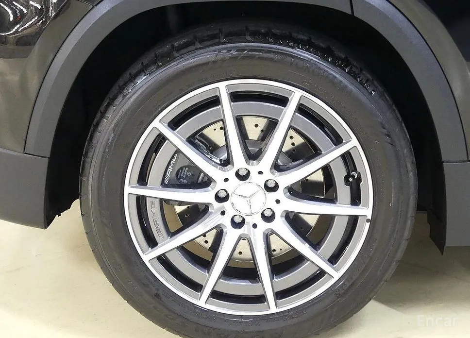 Mercedes-Benz GLA-Class 2020 GLA45 AMG 4MATIC+