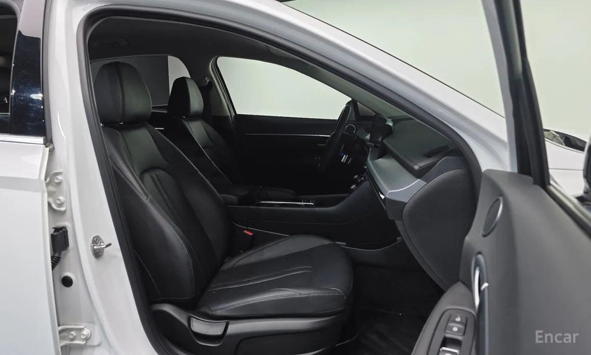 Hyundai Sonata 2023 2.0