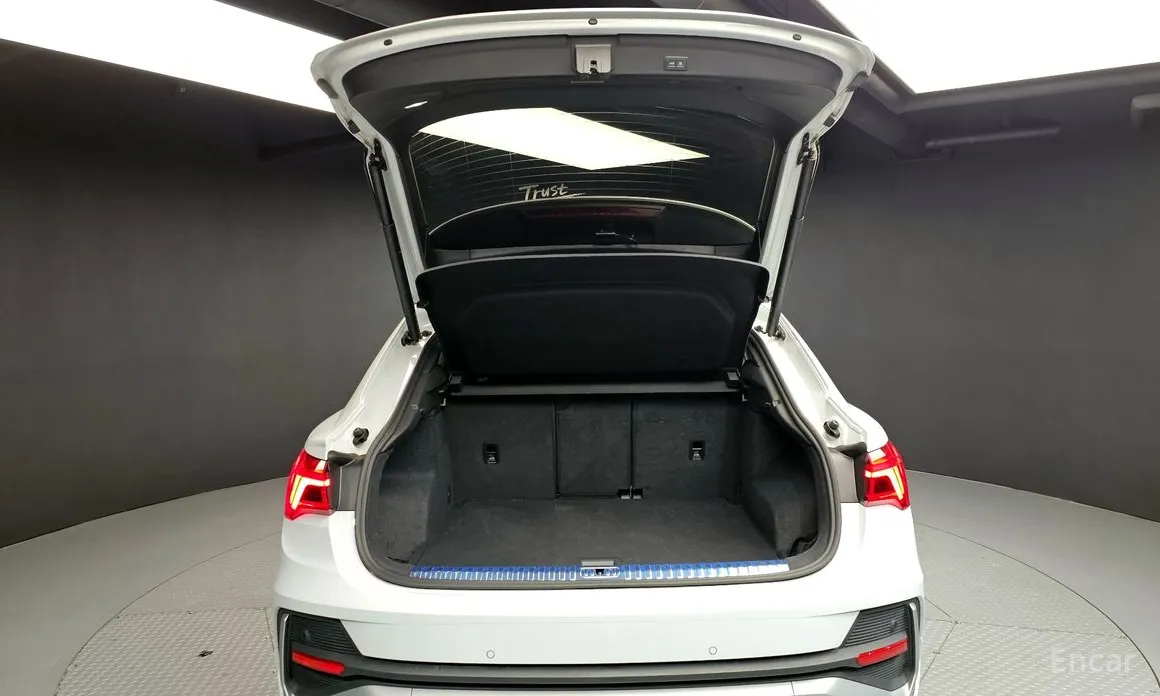 Audi Q3 2018 35 TDI Premium Sportback