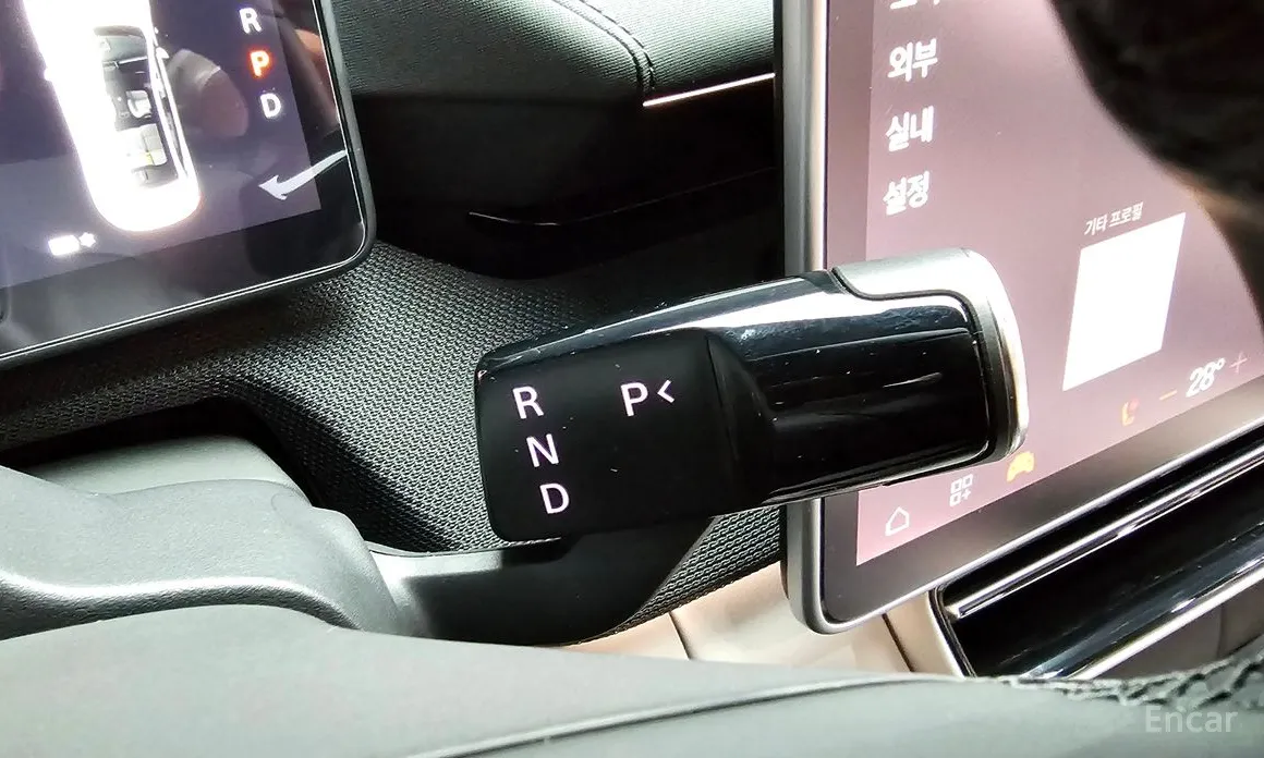 Polestar 4 2024 Long Range Duel Moter