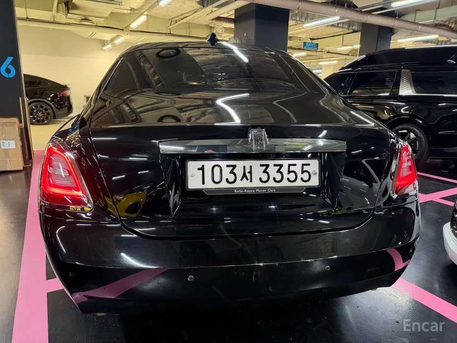 Rolls-Royce Ghost 2020 6.7 V12