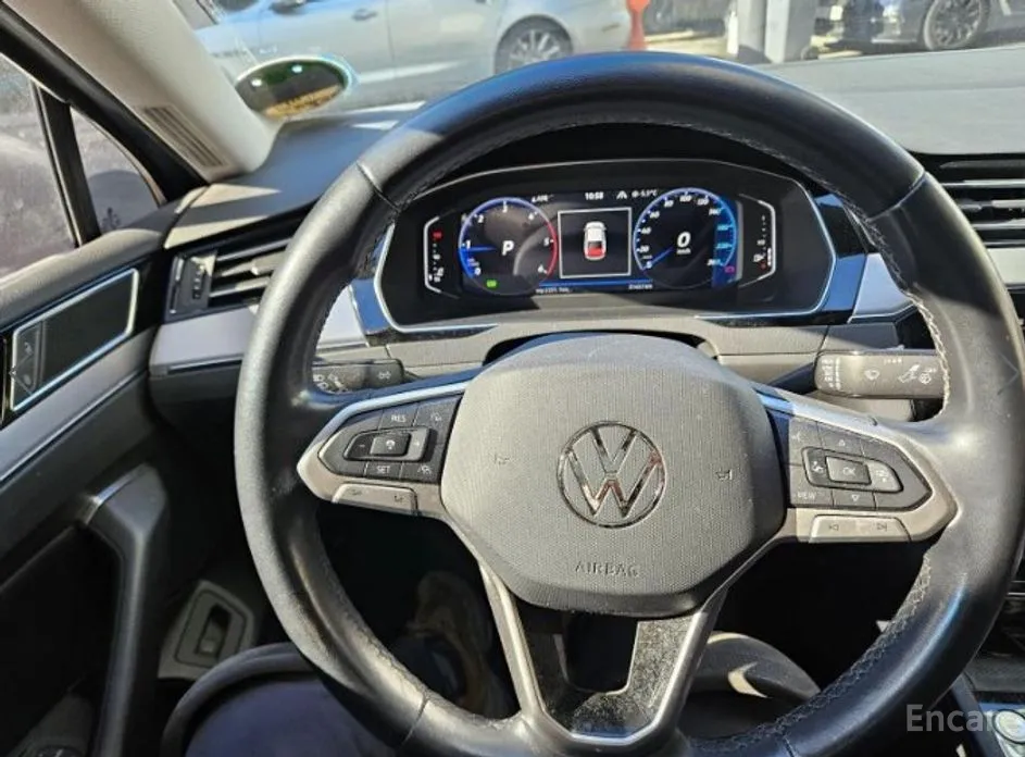 Volkswagen Passat 2018 2.0 TDI Premium