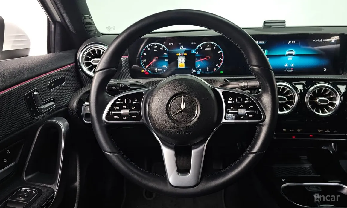 Mercedes-Benz A-Class 2019 A220 Hatchback