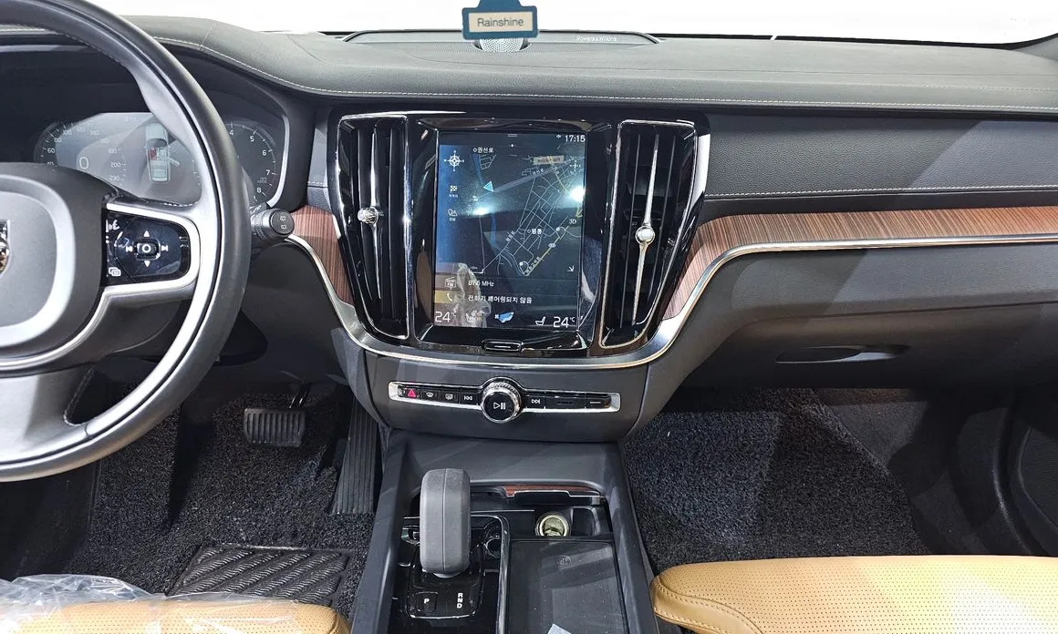 Volvo V60 2019 B5 Pro AWD