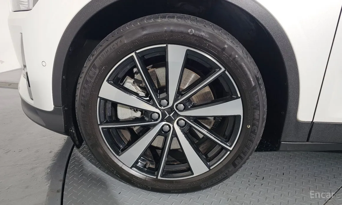 2022 Polestar 2