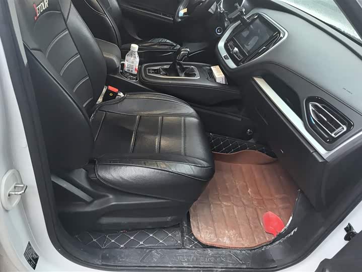 Jetour X70M 2021 2021款 1.5T 手动都市伙伴型 6座