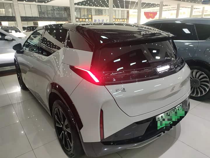 Zeekr X 2025 2025款 四座后驱魔方版