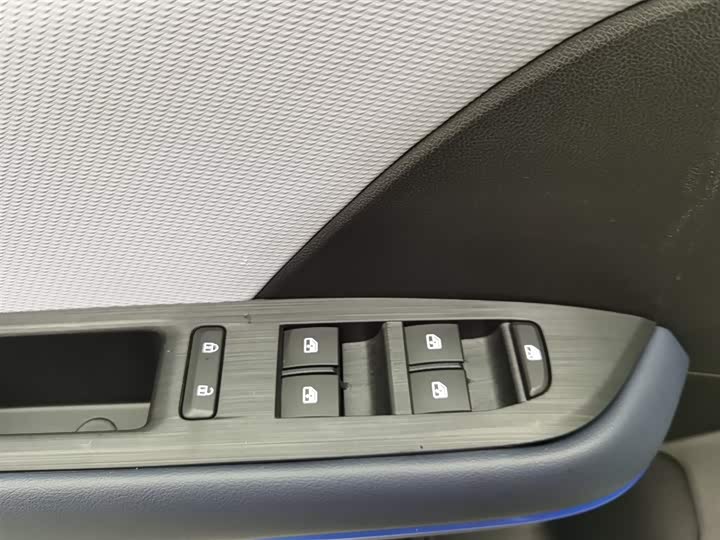 Chevrolet Monza 2024 2024款 1.5L 双离合悦享版