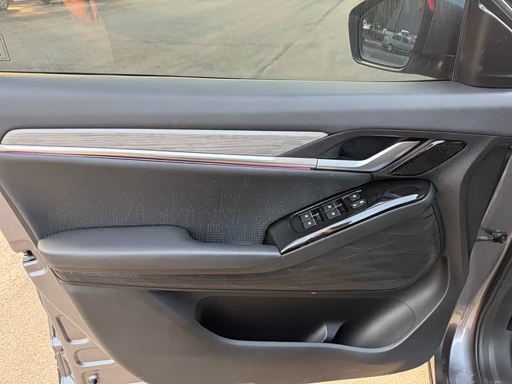 JAC QX Hybrid 2023 2023款 120km 劲享版