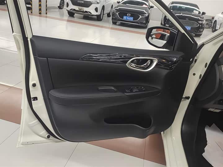Nissan Sylphy 2024 2024款 经典 1.6XE CVT舒适版