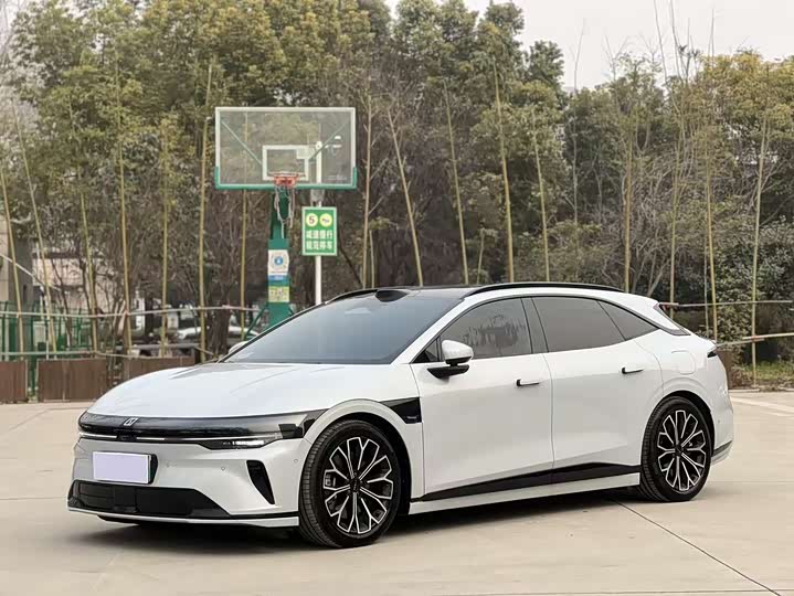 Zeekr 007 GT 2025 2025款 四驱智驾版 75kWh