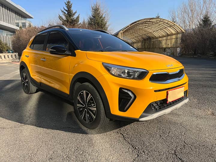 2021 Kia KX1