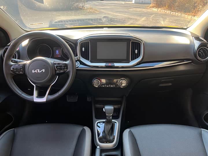 Kia KX1 2021 2021款 1.4L CVT天窗款