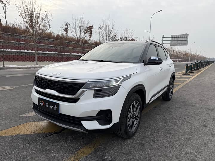 Kia KX3 2021 2021款 1.5L CVT潮流版