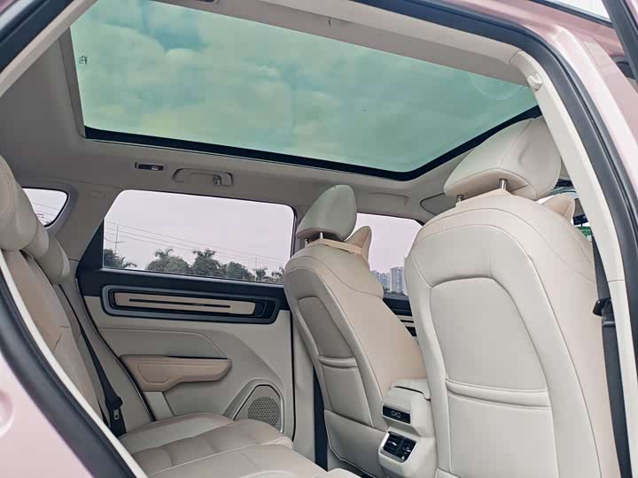 Geely Icon 2023 2023款 1.5TD 巧克力醇臻版