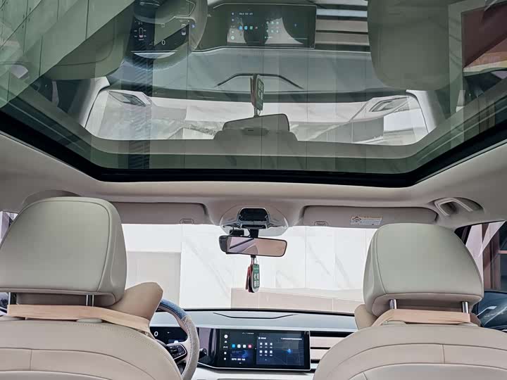 Geely Icon 2023 2023款 1.5TD 巧克力醇臻版