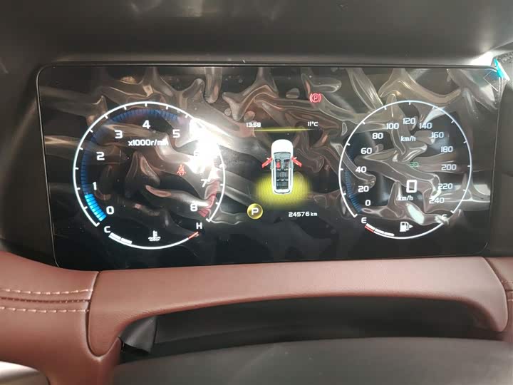 Geely Okavango 2022 2022款 1.8TD DCT豪华型 7座