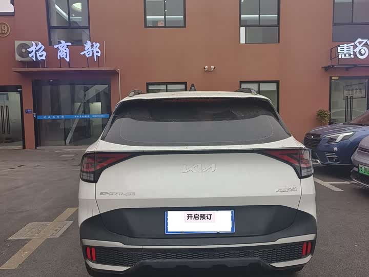 Kia Sportage 2023 2023款 2.0T 两驱尊贵版