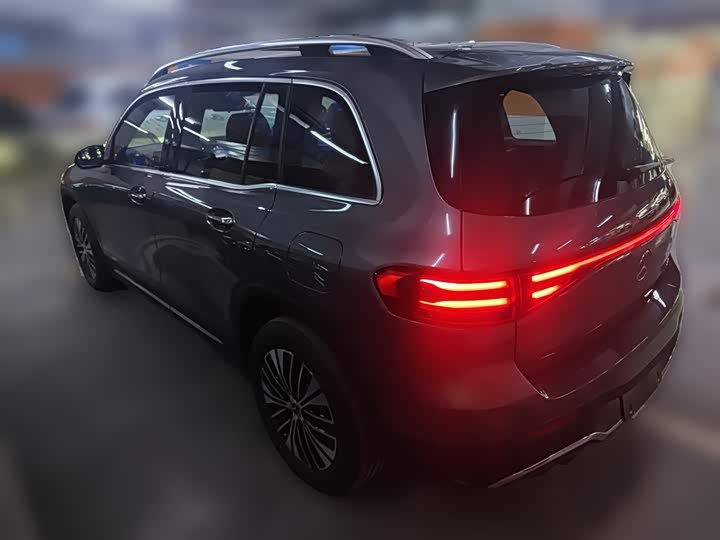 Mercedes-Benz EQB 2025 2025款 EQB 260