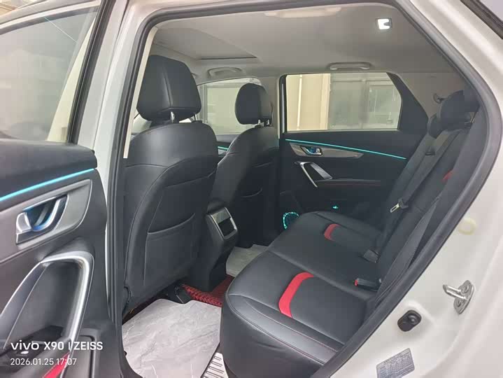 Changan CS55 2019 2019款 1.5T 自动炫色型 国VI