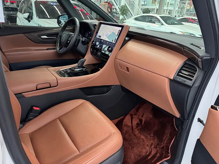 Toyota Vellfire 2024 2024款 皇冠 双擎 2.5L 至尊行政版