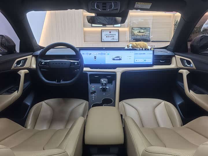 Roewe RX5 Hybrid 2023 2023款 eRX5 超混尊荣版