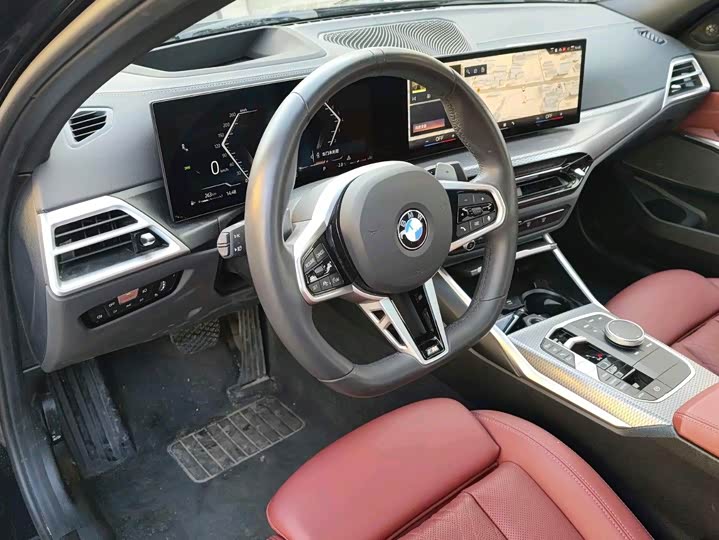 BMW 3 Series 2025 2025款 330i M运动曜夜套装