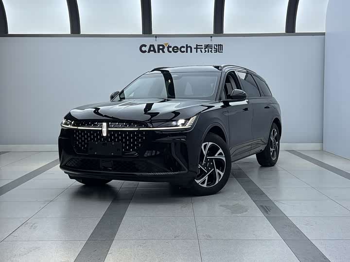 Lincoln Nautilus 2025 2025款 2.0T 四驱尊逸混动版