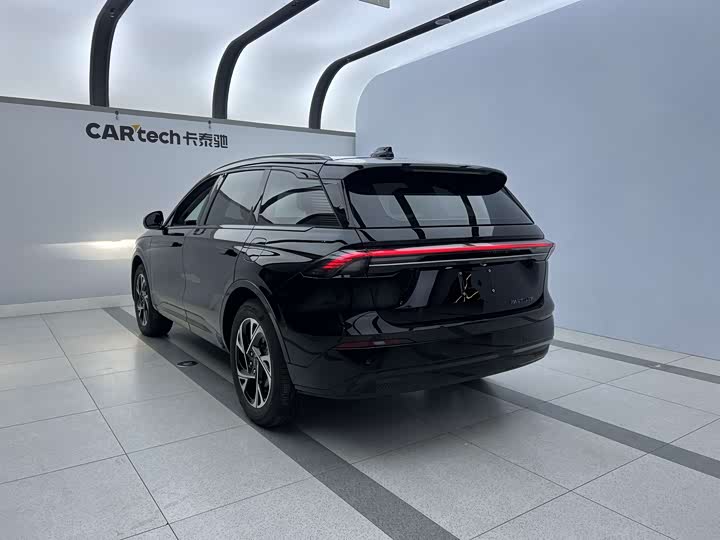 Lincoln Nautilus 2025 2025款 2.0T 四驱尊逸混动版