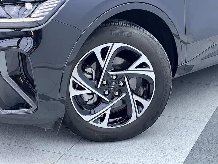 Lincoln Nautilus 2025 2025款 2.0T 四驱尊逸混动版