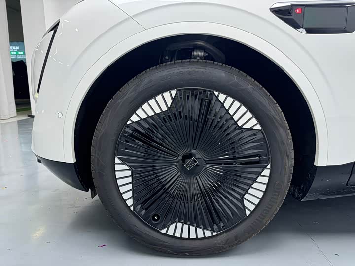 Avatr 11 2024 2024款 630 三激光后驱版