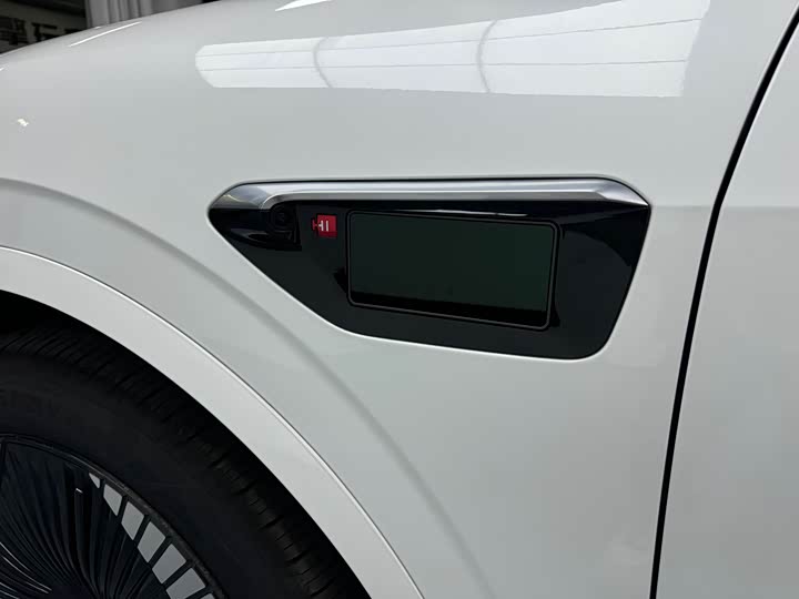 Avatr 11 2024 2024款 630 三激光后驱版