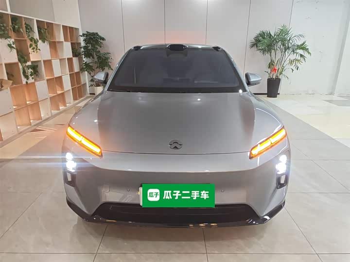 2025 Nio ET5