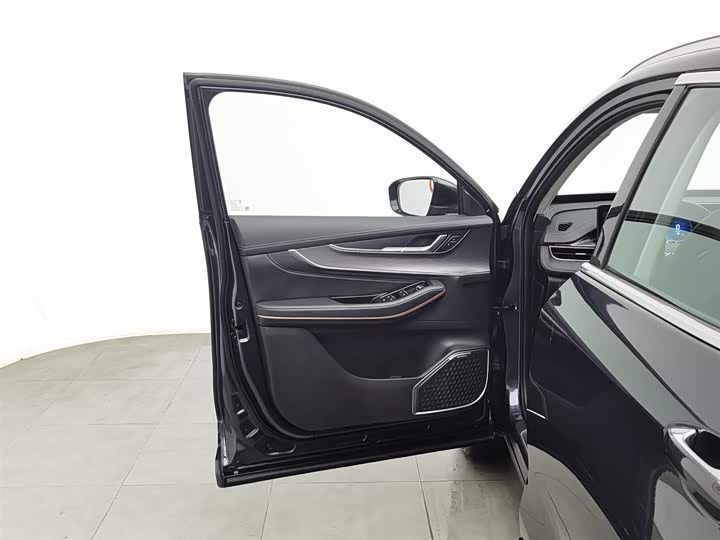 Exeed LX C-DM Hybrid 2022 2022款 1.5TCI-DHT 105KM乘风起版