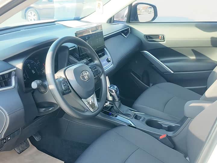 Toyota Corolla Cross 2024 2024款 2.0L 精英版