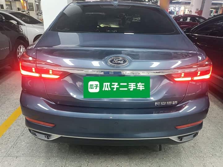 Ford Escort 2021 2021款 1.5L 自动钻石版