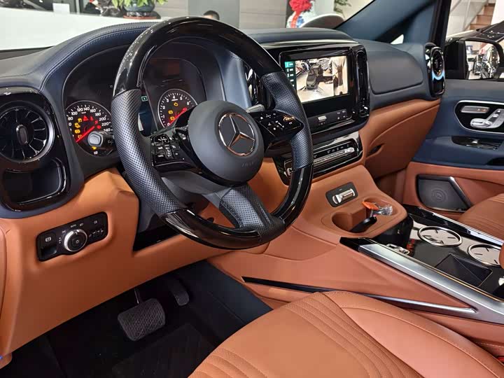 Mercedes-Benz Vito 2024 2024款 2.0T 精英版 7座