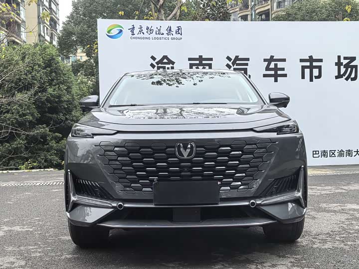 Changan UNI-K 2024 2024款 2.0T 两驱悦尚型