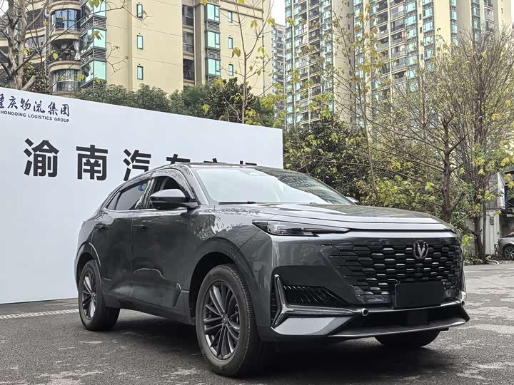 Changan UNI-K 2024 2024款 2.0T 两驱悦尚型